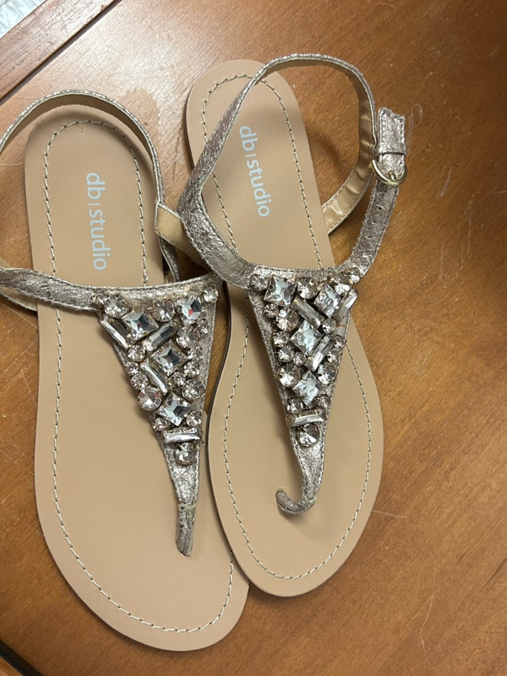 Db Studio Women's 7 Metallic Silver Jeweled T-Strap Sandals